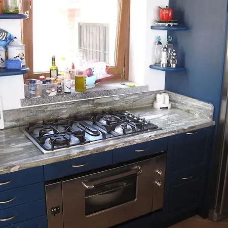 Mit Whirlpool Und Phantastischer Aussicht Villa