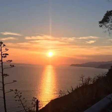 Mit Whirlpool Und Phantastischer Aussicht