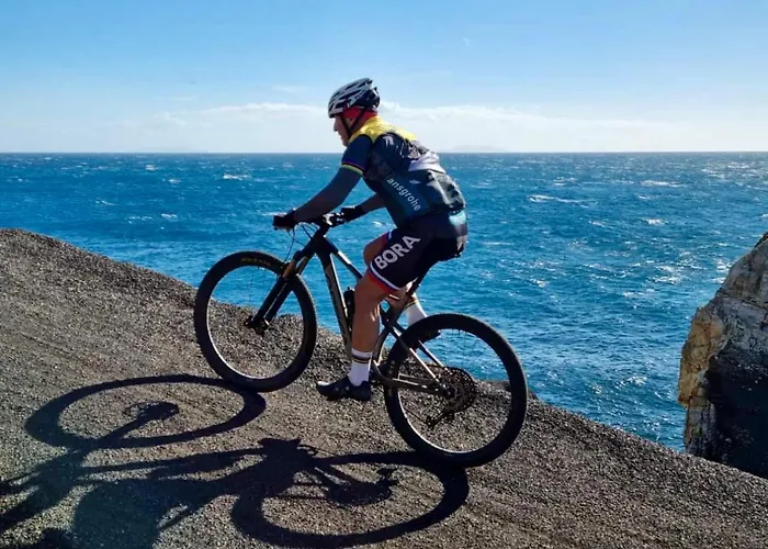 Mit Whirlpool Und Phantastischer Aussicht Villa