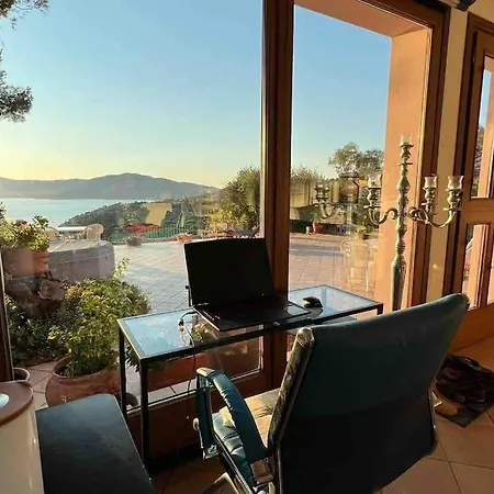 Mit Whirlpool Und Phantastischer Aussicht *