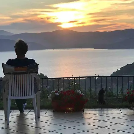 빌라 Mit Whirlpool Und Phantastischer Aussicht 카폴리베리