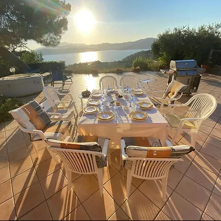 빌라 Villa Oder Haus Mit Phantastischer Aussicht 카폴리베리