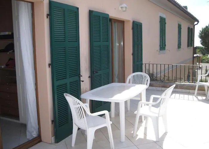 Mit Whirlpool Und Phantastischer Aussicht Villa